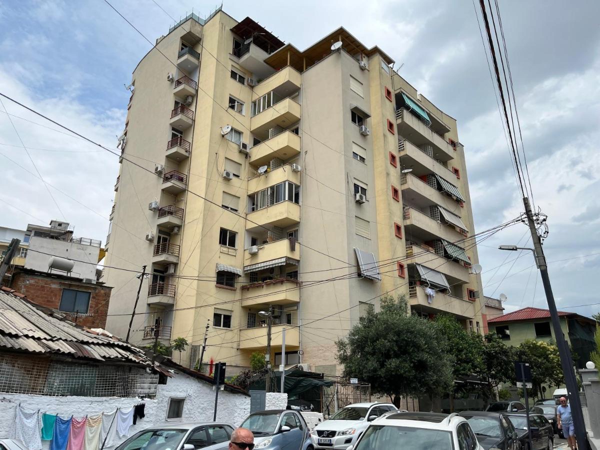 City Center Apartment 1 Tiranë Eksteriør bilde