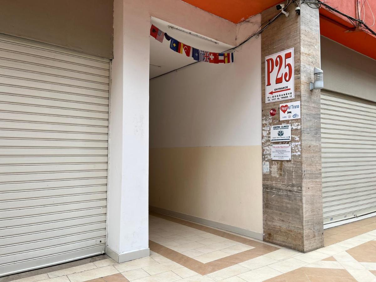 City Center Apartment 1 Tiranë Eksteriør bilde